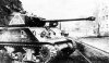 Советские танки M4A2(76)W в Вене. Апрель 1945 года.
