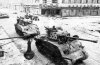 Советские танки M4A2(76)W в Вене. Апрель 1945 года.