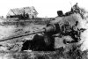 Королевский Тигр №234, застрявший и брошенный немцами в исправном состоянии на окраине деревни Оглендув