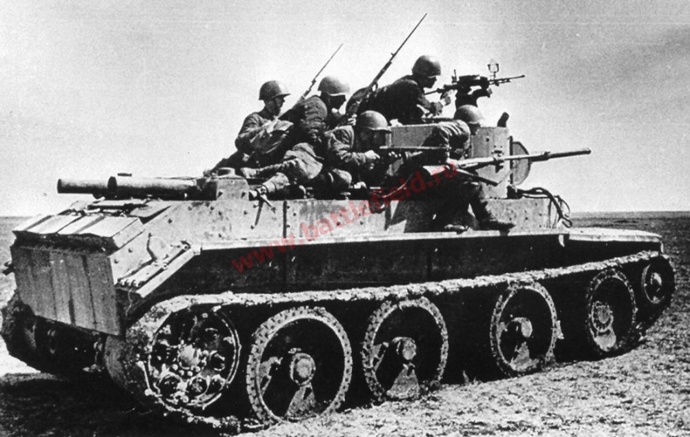 Легкий танк БТ-7. Лето 1942 г.