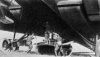 Т-37А подвешенный к бомбардировщику ТБ-3 перед сбросом на Медвежьих озерах